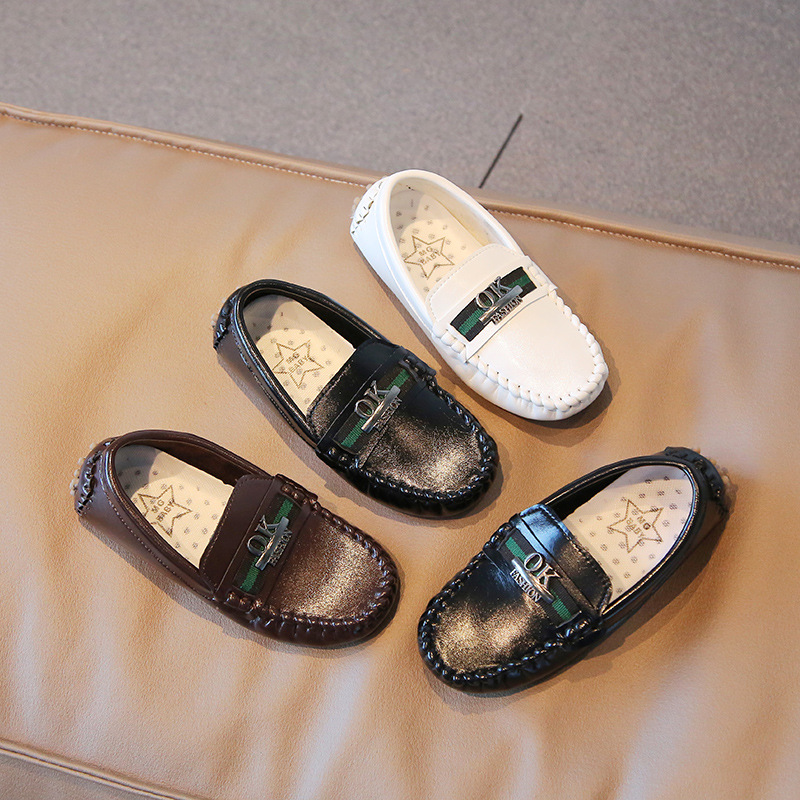 Boys Loafers Kids Casual Flats for Party Wedding Black Brown Children Leather Shoes Moccasins with Metal Buckle Classic Soft Size 21-30
Boys Loafers Kids Casual Flats for Party Wedding Black Brown Children Leather Shoes Moccasins with Metal Buckle Classic Soft Size 21-30