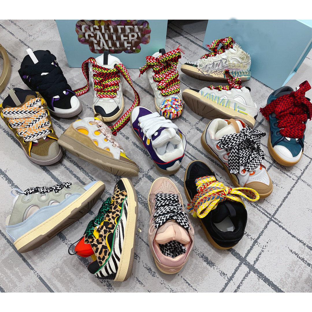 Designer Sneakers LEATHER CURB Sneaker Nappa Calfskin Casual Shoes Men Women Collage Trainers Net Yarn Round Shoe Shape Padded Curved Metal Lace, Color2
Designer Sneakers LEATHER CURB Sneaker Nappa Calfskin Casual Shoes Men Women Collage Trainers Net Yarn Round Shoe Shape Padded Curved Metal Lace, Color2