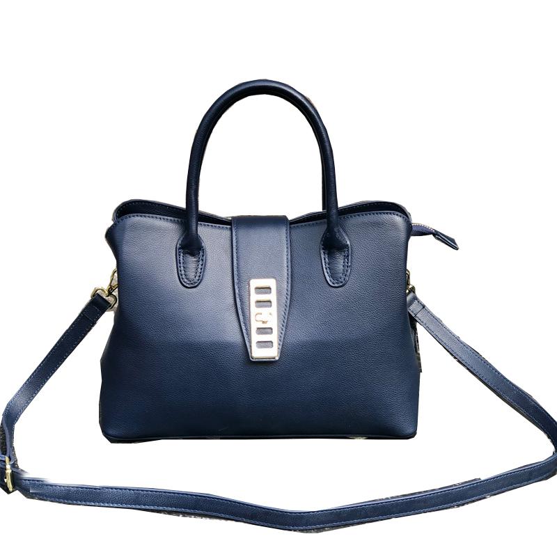 Evening Bags High Quality Napa Pattern Cowhide Leather Women Totes Bag Handbag Winter Female Shell Shoulder Messenger, Black
Evening Bags High Quality Napa Pattern Cowhide Leather Women Totes Bag Handbag Winter Female Shell Shoulder Messenger, Black