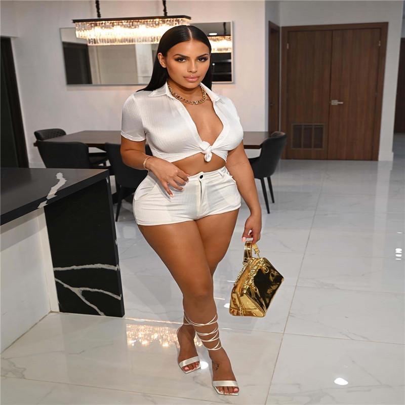 Women' Tracksuits Women Fashionable Suit Summer Workplace Commuter Casual Lapel Short Sleeve Shirt And Button Zipper Pocket Shorts SuitWome, Black
Women' Tracksuits Women Fashionable Suit Summer Workplace Commuter Casual Lapel Short Sleeve Shirt And Button Zipper Pocket Shorts SuitWome, Black