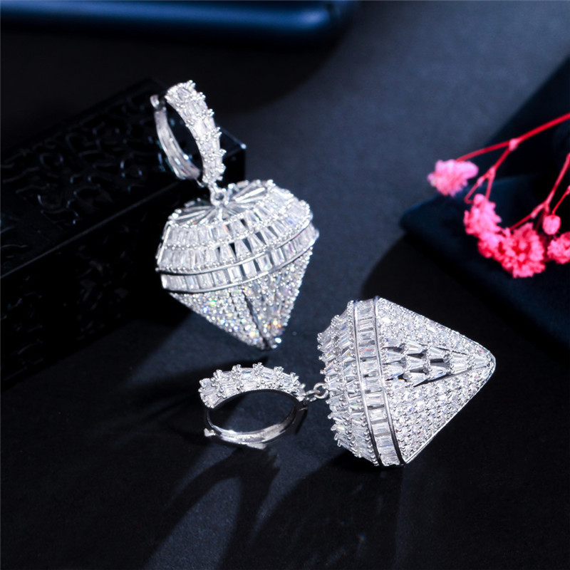 Charm Diamond Earring Designer for Woman Party South American AAA Cubic Zirconia Copper Bride Wedding Engagement Silver Luxury CZ Earrings Size 4.2cm 