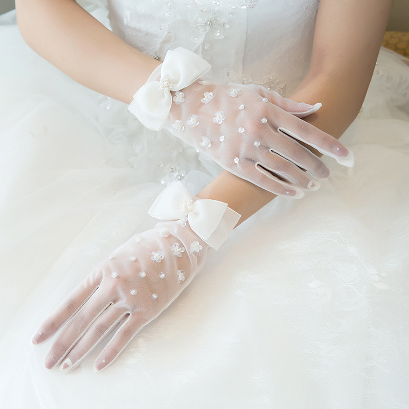 Wedding Gloves Lace Bridal Glove Simple and versatile sewing bead short mesh gloves