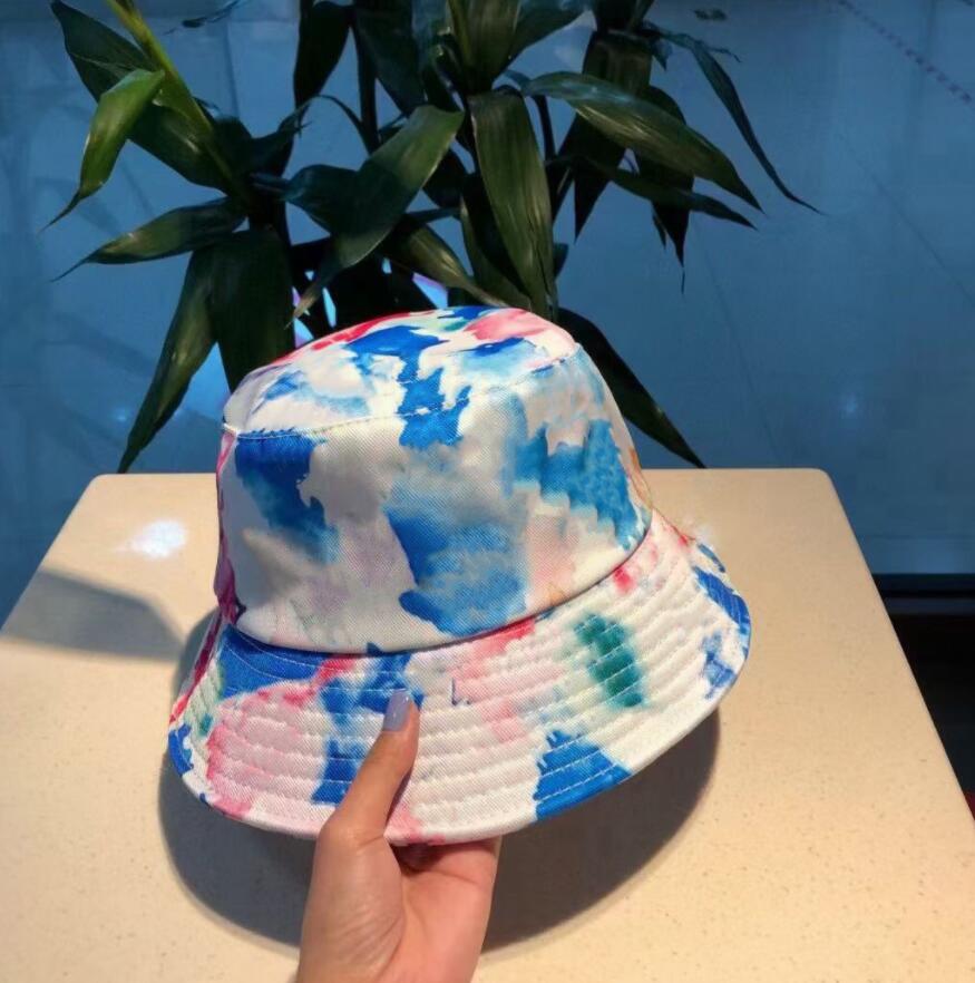 Classic Letters Print Mens Women Designer Hats Fashion Stingy Brim Hat with Geometric Pattern Tie-dyeing Casual Fitted Beach Caps 2 Colors