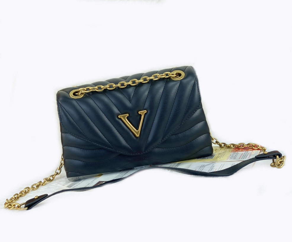 Fashion Designers Women Handbags Crossbody Bags Luxurys Lady Shoulder Bags Highs Quality Classic Flowers Leather Cross body Messenger Purses Chains Totes 58-550, L-(metal switch)
Fashion Designers Women Handbags Crossbody Bags Luxurys Lady Shoulder Bags Highs Quality Classic Flowers Leather Cross body Messenger Purses Chains Totes 58-550, L-(metal switch)