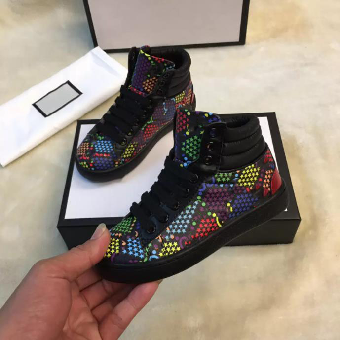 Infant 2022 children's shoes luxury designer high-top sneakers for boys and girls
Infant 2022 children's shoes luxury designer high-top sneakers for boys and girls