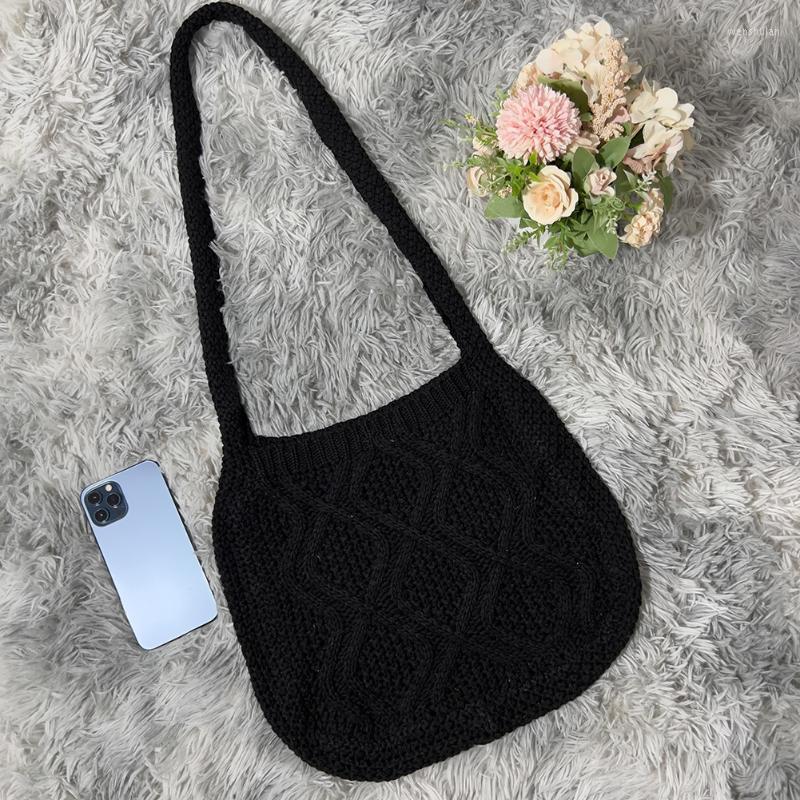 Evening Bags Fashion Ladies Daily Shoulder Casual Solid Color Handbag Winter All Match Underarm Shopping SuppliesEvening, Beige
Evening Bags Fashion Ladies Daily Shoulder Casual Solid Color Handbag Winter All Match Underarm Shopping SuppliesEvening, Beige