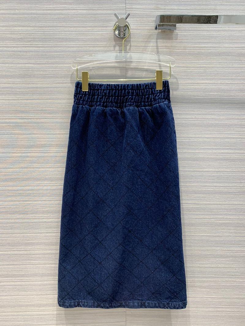 Skirts Ladies 2022 Fashion Sexy Elastic Waist Embroidered Rhombus Denim Long Skirt 1017
Skirts Ladies 2022 Fashion Sexy Elastic Waist Embroidered Rhombus Denim Long Skirt 1017