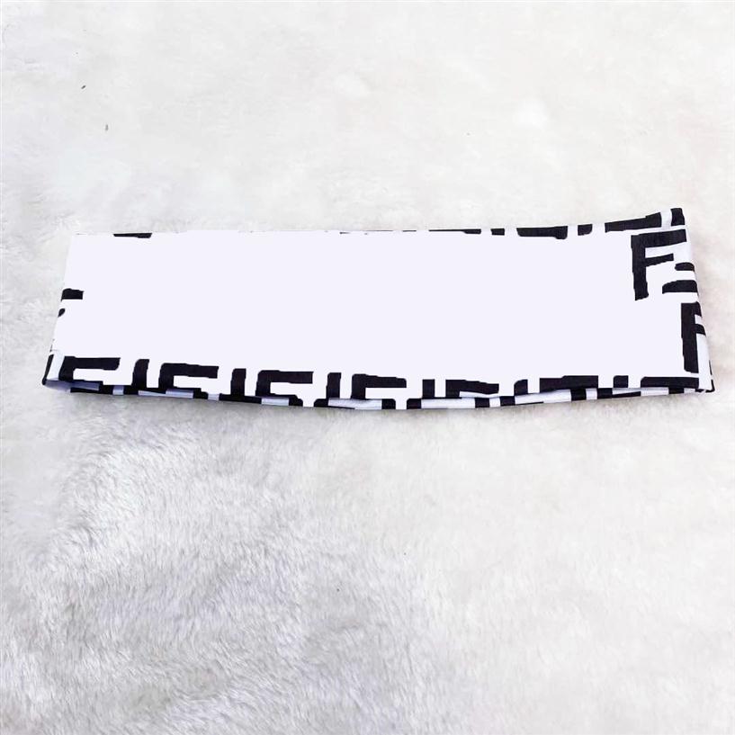 #87-#101 Design Whole Luxury Designer Letters Stripe Print Headband Fashion Elastic Outdoor Sports Yoga HairBands Turban Headw236w
#87-#101 Design Whole Luxury Designer Letters Stripe Print Headband Fashion Elastic Outdoor Sports Yoga HairBands Turban Headw236w