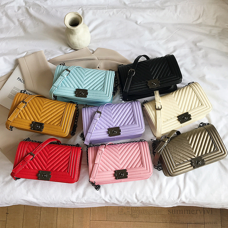 Fashion single shoulder bag Lady style V quilted large capacity handbags women metals bucket chain crossbody circular bag H0235, Black
Fashion single shoulder bag Lady style V quilted large capacity handbags women metals bucket chain crossbody circular bag H0235, Black