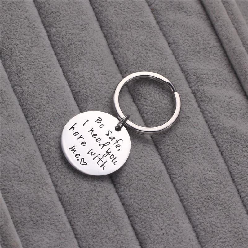 Keychains European American Fashion Stainless Steel Jewelry Keychain Be Safe I Need You Here With Me Letter Gifts DIY Customized Wholesale
Keychains European American Fashion Stainless Steel Jewelry Keychain Be Safe I Need You Here With Me Letter Gifts DIY Customized Wholesale