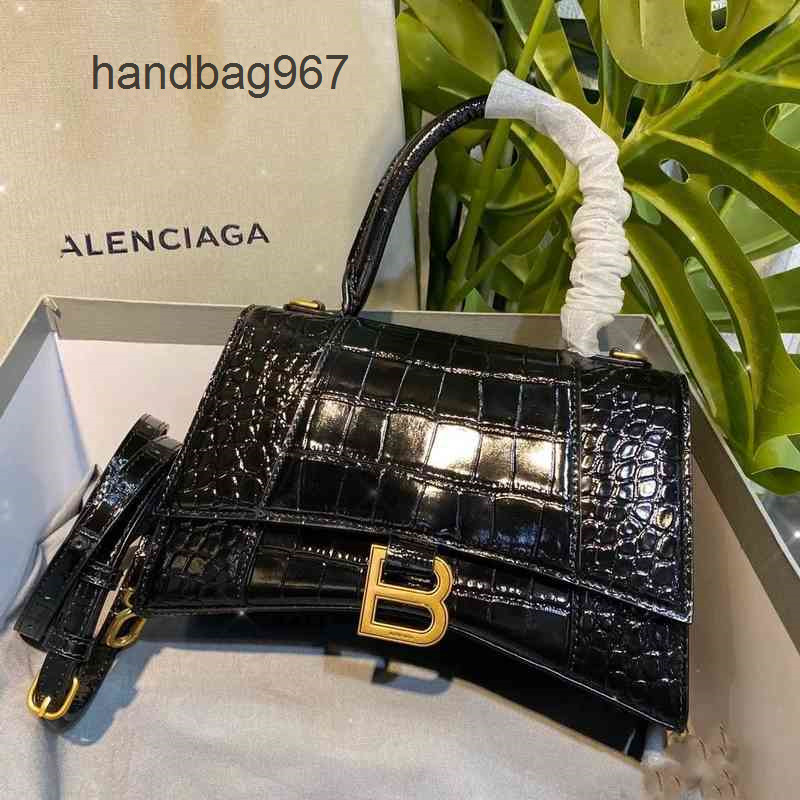 Designer Bags Fashion Handbags Same Bag Balencaigas Women's 2022 Fashion Versatile b Home Pattern Hourglass B-shaped Diagonal One Shoulder, White crocodile small (silk scarf)
Designer Bags Fashion Handbags Same Bag Balencaigas Women's 2022 Fashion Versatile b Home Pattern Hourglass B-shaped Diagonal One Shoulder, White crocodile small (silk scarf)