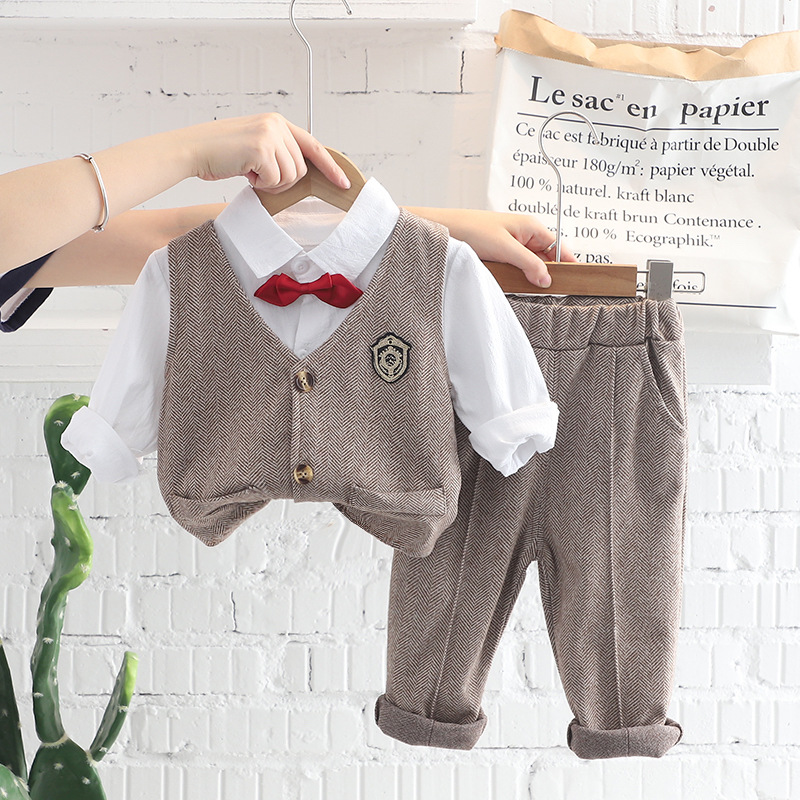 Infant Clothing Set Autumn Kids Vest Shirt Pants 3 Pieces Suit for Boys Outfits Children Gentleman Clothes Baby Wedding Clothes Set, Gray
Infant Clothing Set Autumn Kids Vest Shirt Pants 3 Pieces Suit for Boys Outfits Children Gentleman Clothes Baby Wedding Clothes Set, Gray