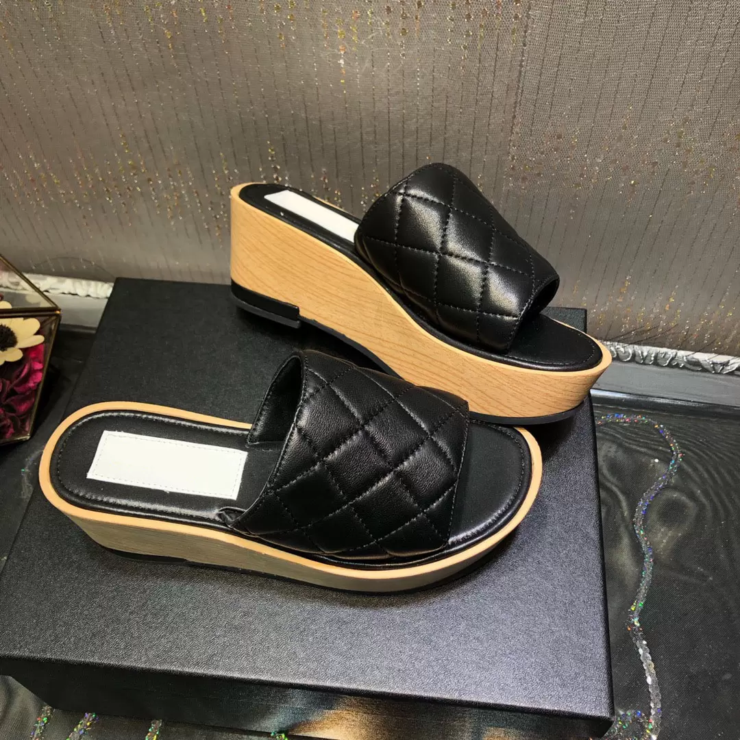 Paris Designer Women Mules Slipper Lambskin Light Pink indoor Sandal Summer luxury Fashion Beach 2.6 in Platform Non-Slip Shoes, Black
Paris Designer Women Mules Slipper Lambskin Light Pink indoor Sandal Summer luxury Fashion Beach 2.6 in Platform Non-Slip Shoes, Black