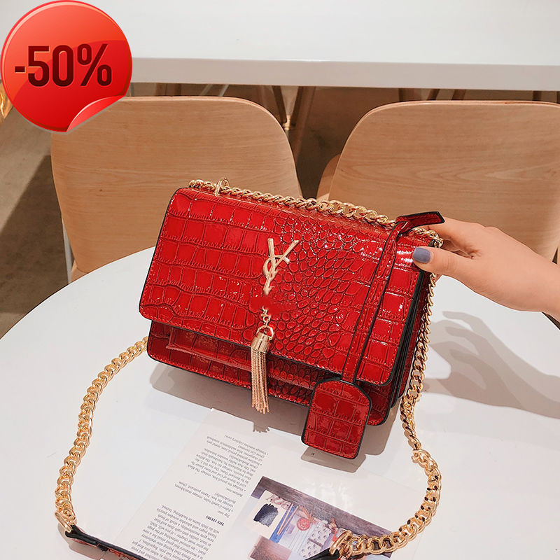 Designer Bags Chain Women's High Sense 2022 New Summer Fashion Versatile Foreign Style Big Brand Net Red Super Fire Msenger Tote, Black
Designer Bags Chain Women's High Sense 2022 New Summer Fashion Versatile Foreign Style Big Brand Net Red Super Fire Msenger Tote, Black
