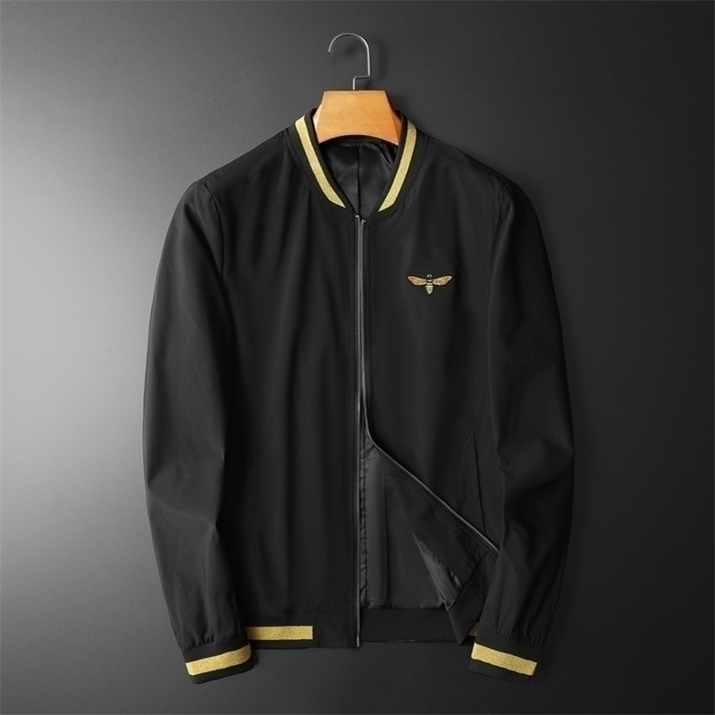Autumn High Quality Bomber Outfit Vintage Jacket Korean Men Stand Collar Embroidery Jacket Coat Vintage Bomber Jacket 201116, Black afd6692y
Autumn High Quality Bomber Outfit Vintage Jacket Korean Men Stand Collar Embroidery Jacket Coat Vintage Bomber Jacket 201116, Black afd6692y