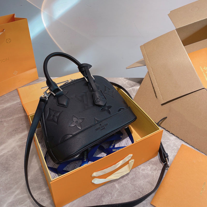 Black Emboss Alma BB Shoulder Crossbody Bags Cowhide Shell Tote Women Messenger Bag Designer Luxury Handbags Lady Purses Clutch Bag, Add box
Black Emboss Alma BB Shoulder Crossbody Bags Cowhide Shell Tote Women Messenger Bag Designer Luxury Handbags Lady Purses Clutch Bag, Add box