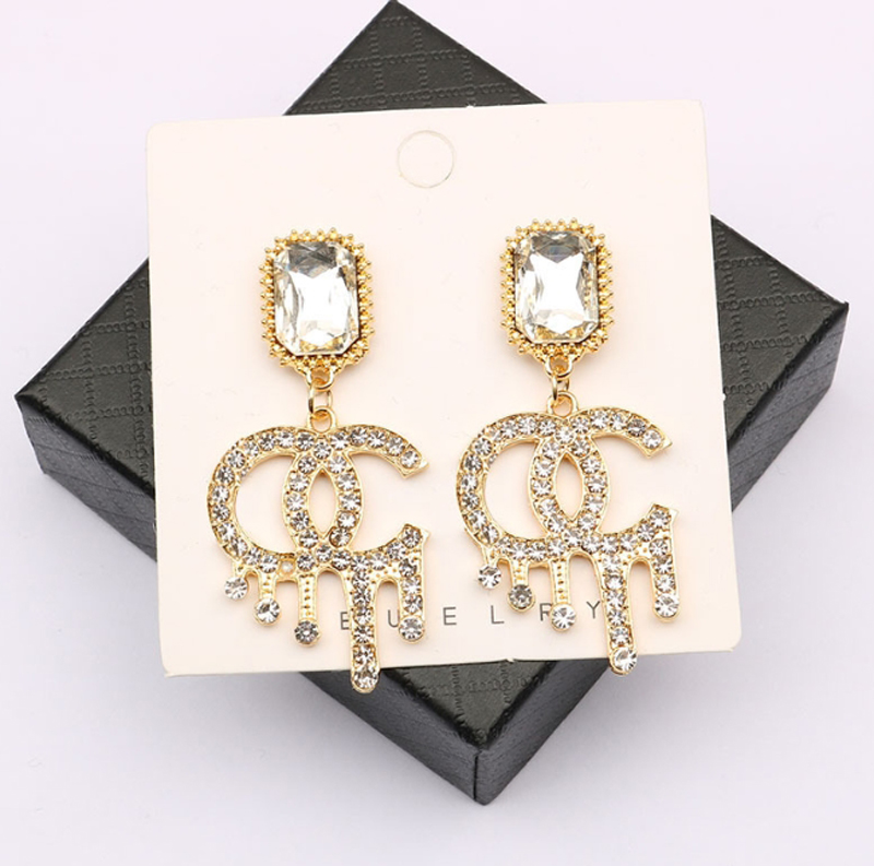 Mixed Simple 18K Gold Plated 925 Silve Letters Stud Brand Designers Geometric Famous Women Crystal Rhinestone Pearl Earring Jewelry
Mixed Simple 18K Gold Plated 925 Silve Letters Stud Brand Designers Geometric Famous Women Crystal Rhinestone Pearl Earring Jewelry