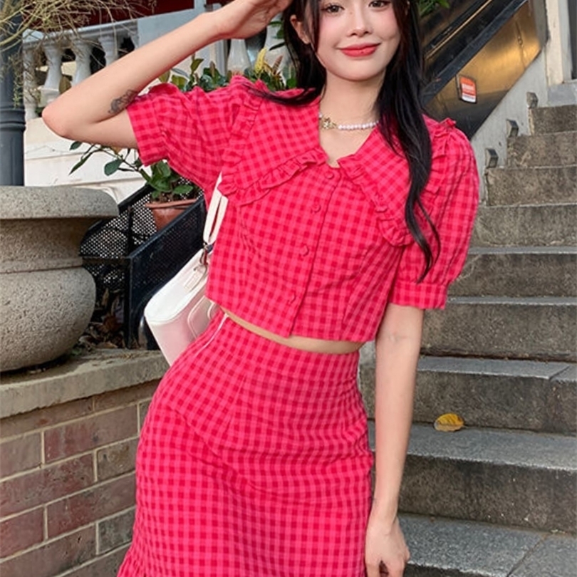 Summer Pearls Plaid Sweet Two Piece Set Women Korean Fashion Puff Sleeve Kawaii Mini Skirt Set Female Slim Chic Party Suit 220510, Red
Summer Pearls Plaid Sweet Two Piece Set Women Korean Fashion Puff Sleeve Kawaii Mini Skirt Set Female Slim Chic Party Suit 220510, Red