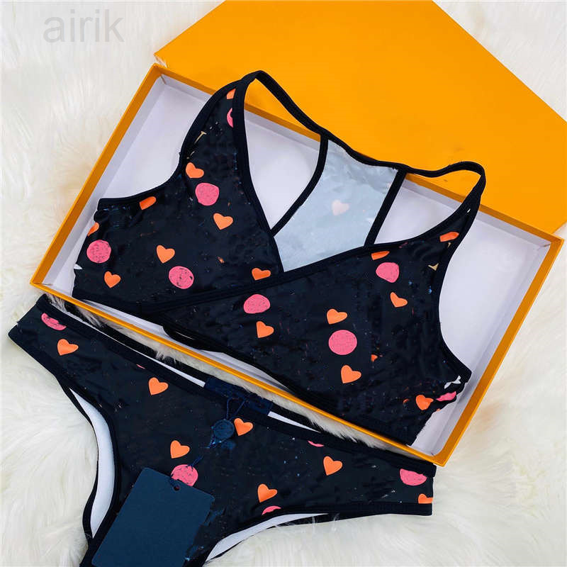 Swimwears Design Brand Women Fashion Bikinis Letter Printed Contrast Color Swimsuit Breathable Summer Sexy Bikini High Quality Womens Swimwear, White2
Swimwears Design Brand Women Fashion Bikinis Letter Printed Contrast Color Swimsuit Breathable Summer Sexy Bikini High Quality Womens Swimwear, White2
