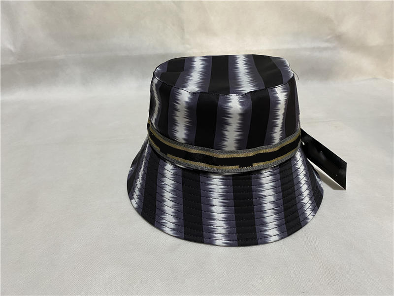 Man Caps Fashion Stingy Brim Hats Outfit with Letters Beach Hat Breathable Fitted Unisex Summer Cap High Quality, Black
Man Caps Fashion Stingy Brim Hats Outfit with Letters Beach Hat Breathable Fitted Unisex Summer Cap High Quality, Black