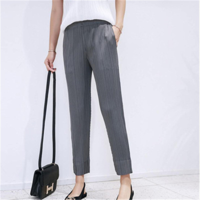 Miyake pleated fashion cropped trousers, solid color, large size, slim fit, urban casual pants, split women's pants 220325