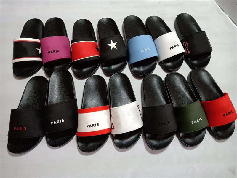 Men Designer Slippers Brand Paris Flip Flops slide Slippers Rubber Sandals Ladies casual shoes women mens sausal Non-slip summer slippers NO69, Dust bags + with receipt + box
Men Designer Slippers Brand Paris Flip Flops slide Slippers Rubber Sandals Ladies casual shoes women mens sausal Non-slip summer slippers NO69, Dust bags + with receipt + box
