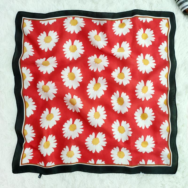 Scarves 70x70 Chrysanthemum Multipurpose Women Silk Twill Scarf Satin Square Tie Hairband Ladies Foulard Femme Towel Bufanda ShawlScarves
Scarves 70x70 Chrysanthemum Multipurpose Women Silk Twill Scarf Satin Square Tie Hairband Ladies Foulard Femme Towel Bufanda ShawlScarves