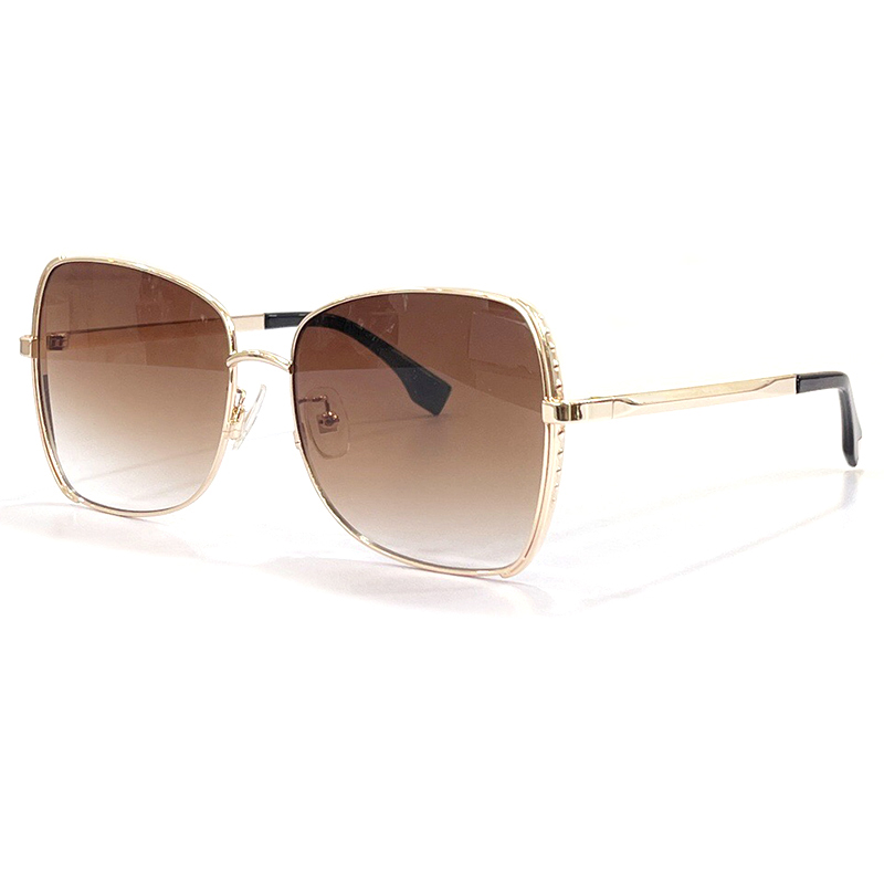 2022 Square Alloy Gold Frame Sunglasses Female Luxury UV400 Eyewear Design Elegant Gradient Lunettes Gafas De Sol
2022 Square Alloy Gold Frame Sunglasses Female Luxury UV400 Eyewear Design Elegant Gradient Lunettes Gafas De Sol