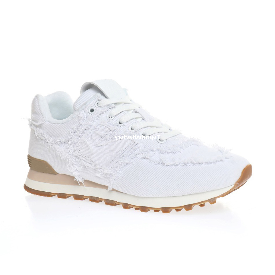 Shoes Miu 574 Canvas Sports Shoe for Men Sneakers Mens Running Women Trainers Girls, All have logo
Shoes Miu 574 Canvas Sports Shoe for Men Sneakers Mens Running Women Trainers Girls, All have logo