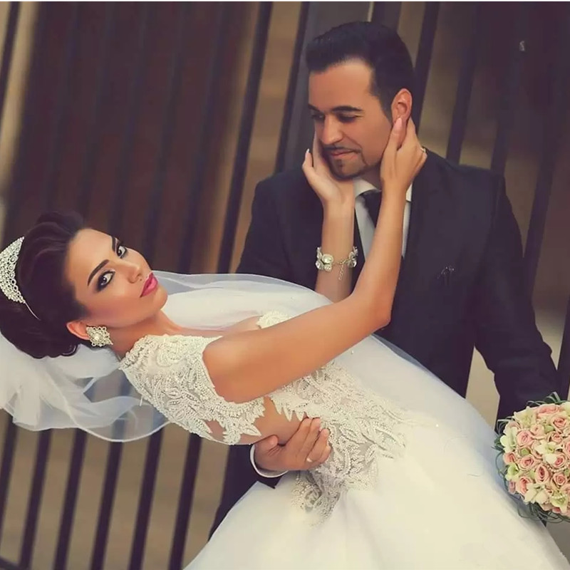 New Style Ball Gown Lace Wedding Dresses Arabic Said Mhamad Sweetheart Beaded Topped Illusion Back Bridal Gowns