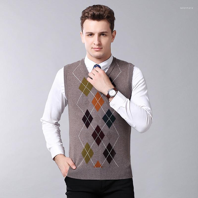 Men's Vests Men Sleeveless Sweaters And Pullovers Knitted Vest Autumn Winter V-neck Wool Mens Jumper Sweater Clothing Kare22, Khaki
Men's Vests Men Sleeveless Sweaters And Pullovers Knitted Vest Autumn Winter V-neck Wool Mens Jumper Sweater Clothing Kare22, Khaki