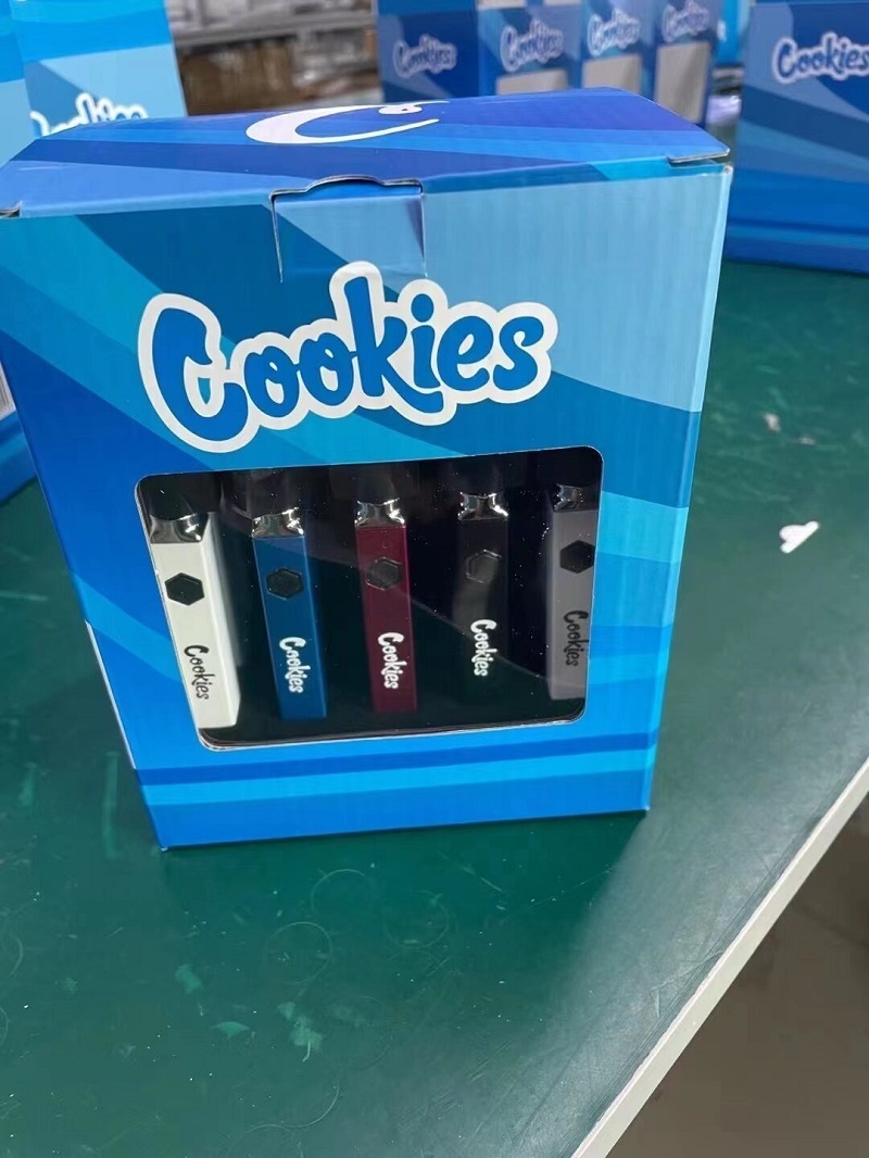 SQUARE Cookies 500mah Battery Charger Kit 20Pcs A Display Box variable voltage Preheat Bud Touch 510 thread Vape Pen Cartridge Vaporizer VS Backwoods, Display box with 20pcs
SQUARE Cookies 500mah Battery Charger Kit 20Pcs A Display Box variable voltage Preheat Bud Touch 510 thread Vape Pen Cartridge Vaporizer VS Backwoods, Display box with 20pcs