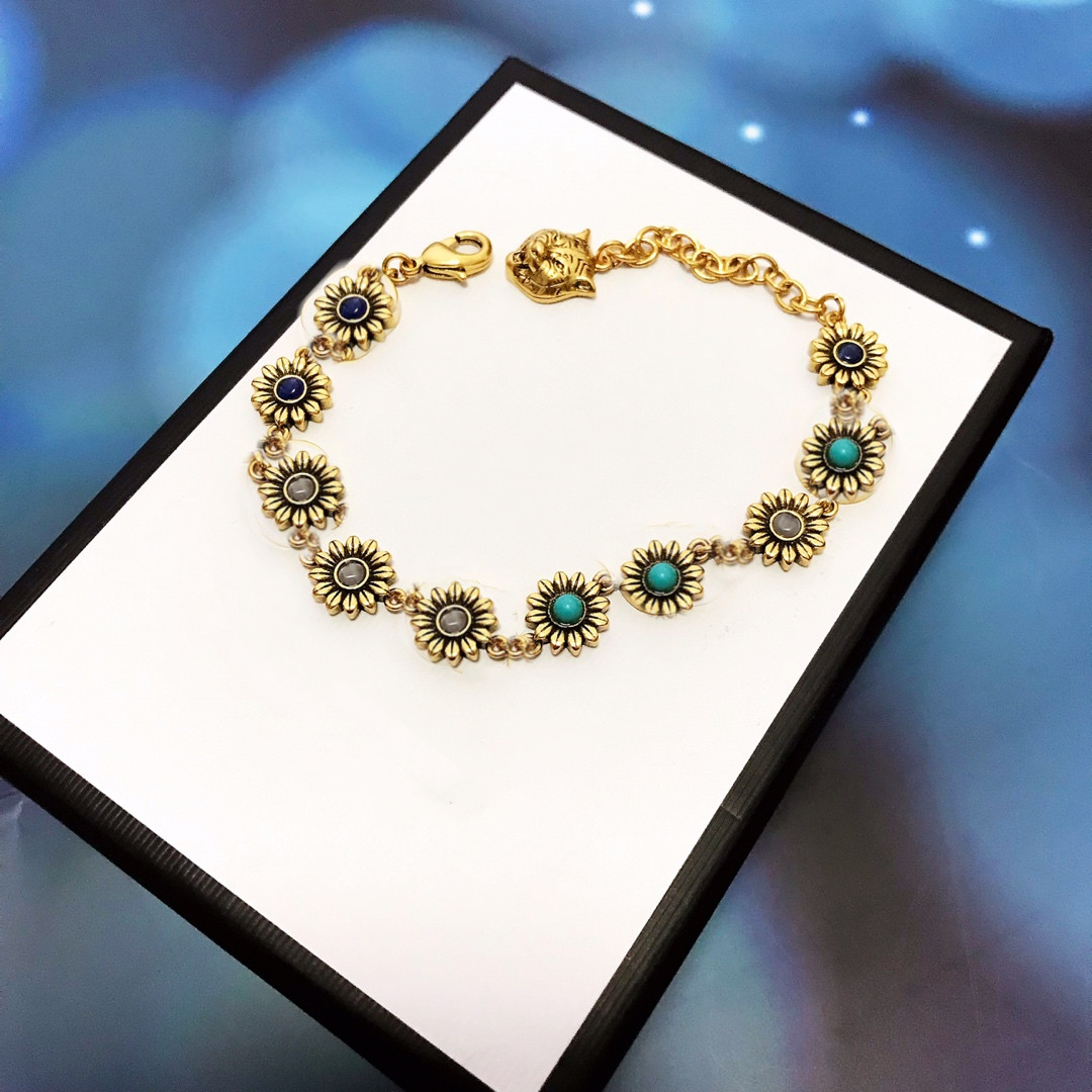 Woman Chain Bracelet Size Brass Material Bracelets for luxury designer Top Bracelet High Quality Jewelry Supply LinkB
Woman Chain Bracelet Size Brass Material Bracelets for luxury designer Top Bracelet High Quality Jewelry Supply LinkB