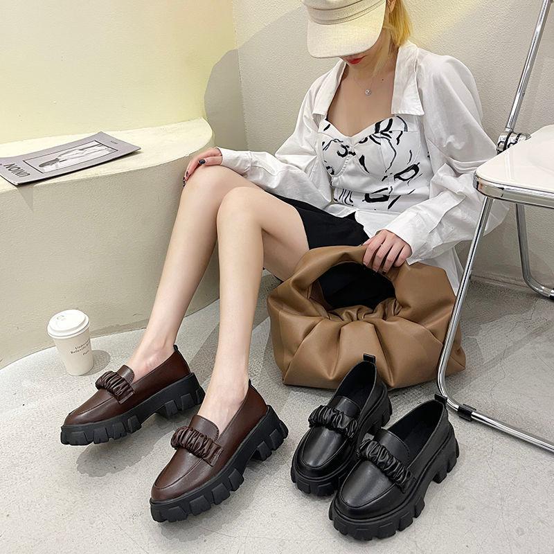 Dress Shoes Small Leather Female 2022 Wild Thick High Heel Retro Black Work Spring And Autumn Sponge Cake Low Single ShoesDress
Dress Shoes Small Leather Female 2022 Wild Thick High Heel Retro Black Work Spring And Autumn Sponge Cake Low Single ShoesDress