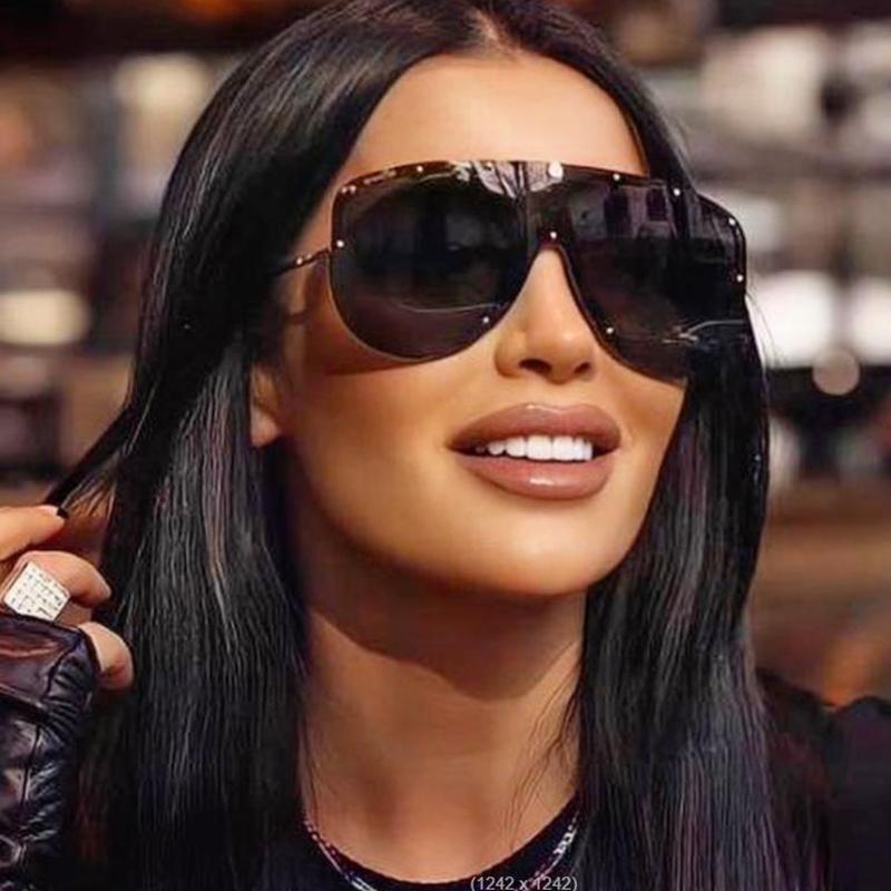Sunglasses Black Studded Shield Women Metal Half Frame Mask Style Large Shades Men One Piece Lens Sun Glasses UV400SunglassesSunglasses
Sunglasses Black Studded Shield Women Metal Half Frame Mask Style Large Shades Men One Piece Lens Sun Glasses UV400SunglassesSunglasses