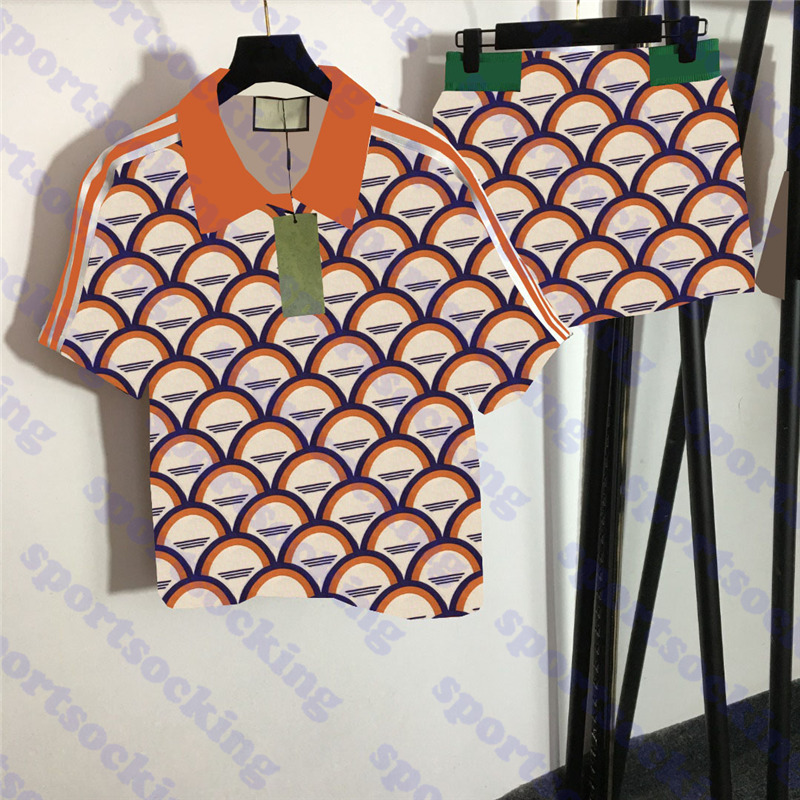 Womens Sportswear Short Sleeve Shirt Designer Women Shorts Tracksuits Set Summer Newest Ladies Fitness Clothing, 20223677
Womens Sportswear Short Sleeve Shirt Designer Women Shorts Tracksuits Set Summer Newest Ladies Fitness Clothing, 20223677
