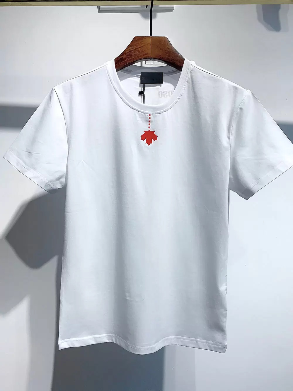 DSQSURY 2022SS New Mens Designer T shirt Paris fashion Tshirts Summer DSQ T-shirt Tees Male Top Quality 100% Cotton Top ST796, Black
DSQSURY 2022SS New Mens Designer T shirt Paris fashion Tshirts Summer DSQ T-shirt Tees Male Top Quality 100% Cotton Top ST796, Black
