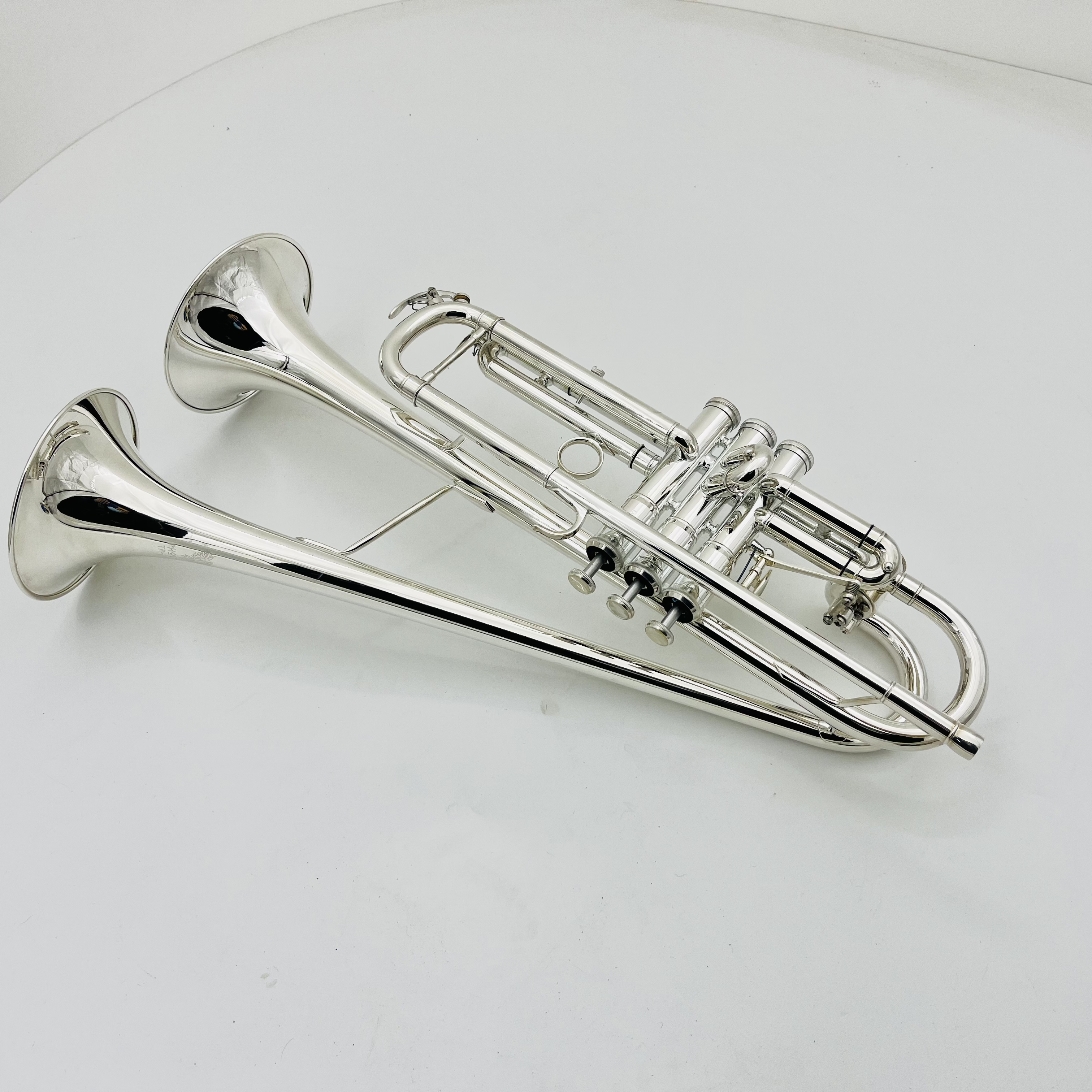 Real Pictures Double Bell Bb Tune Trumpet Sliver Plated Professional Musical Instrument With Case Accessories