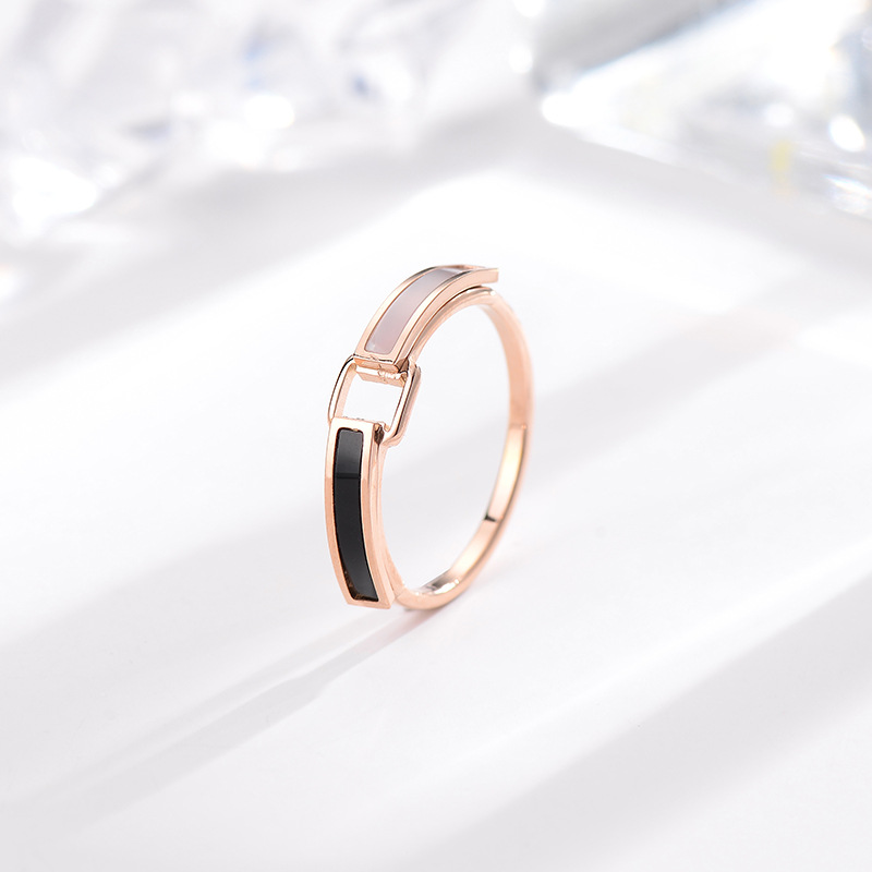 Rose Gold Stinless Steel Black White Shell Ring Jewelry for Women Gift