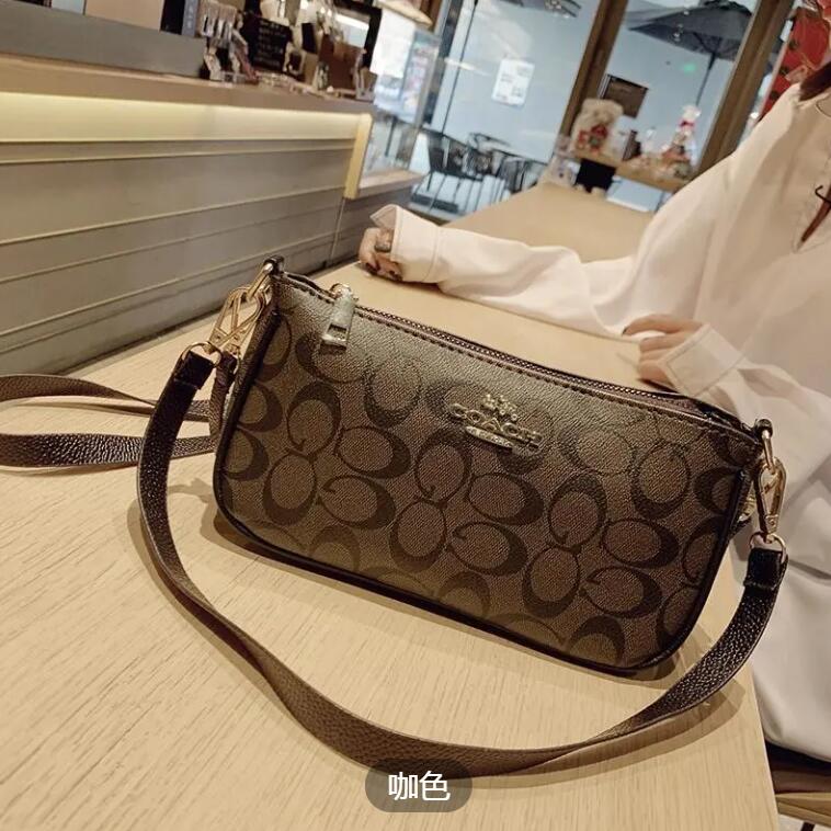 A5 high quality designer retro coach women leather handbag Envelope shopping crossbody messenger Chain flap bag tote shoulder bag, Natural color
A5 high quality designer retro coach women leather handbag Envelope shopping crossbody messenger Chain flap bag tote shoulder bag, Natural color