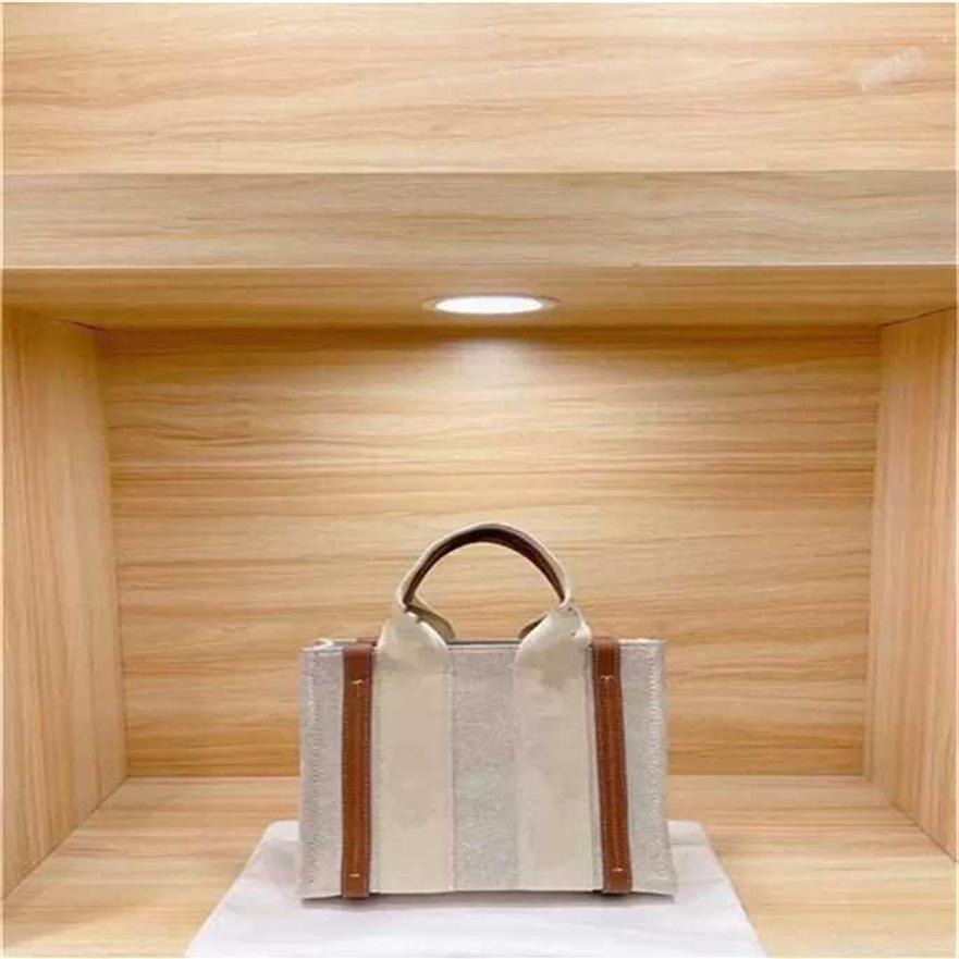 2022 Womens Shopper Fashion Totes Bags Shoulder Bag chlos Women Canvas Woody Tote Handbags Purses Small Medium Large High Quality 336L
2022 Womens Shopper Fashion Totes Bags Shoulder Bag chlos Women Canvas Woody Tote Handbags Purses Small Medium Large High Quality 336L