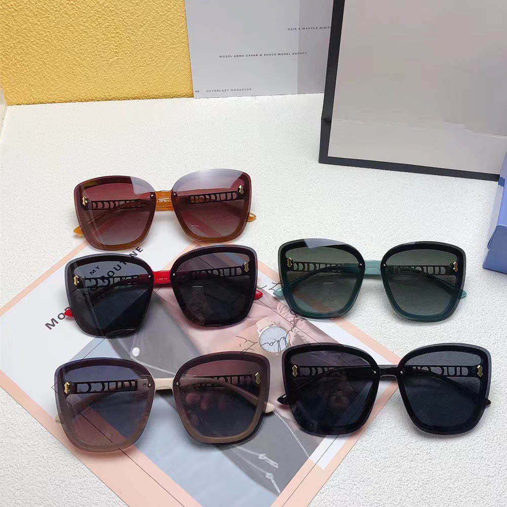 5Color Fashion Designer Sunglasses Men Women Top Quality Sun Glasses Goggle Beach Adumbral
5Color Fashion Designer Sunglasses Men Women Top Quality Sun Glasses Goggle Beach Adumbral