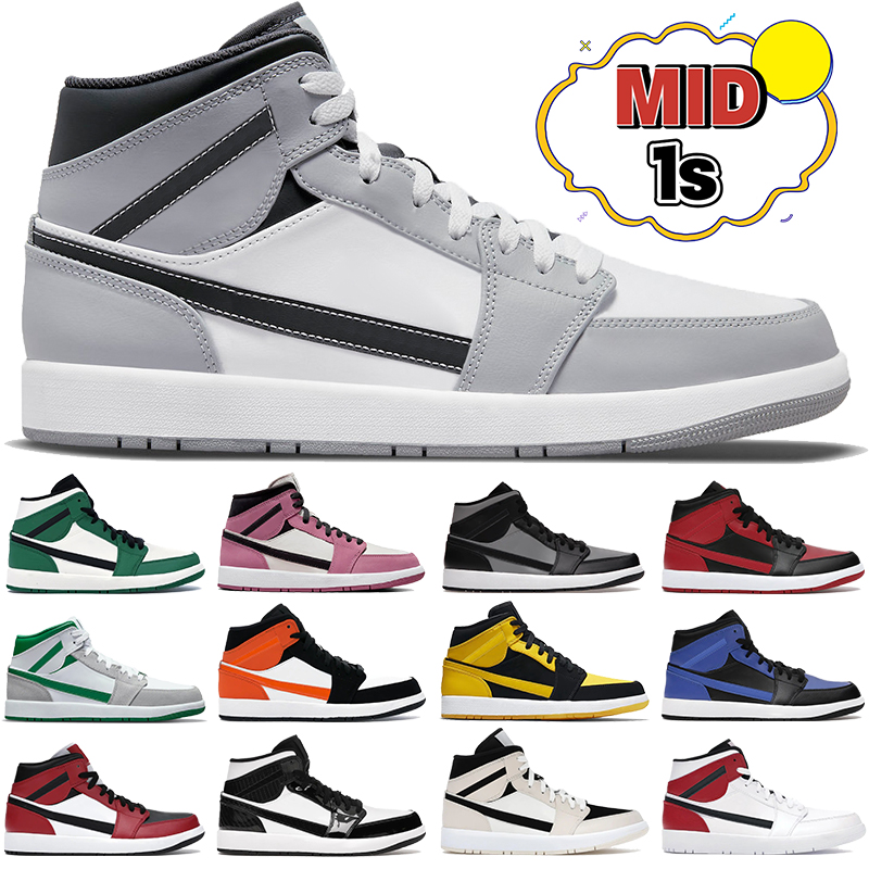 Fashion Mid 1 1s basketball shoes light smoke grey 2.0 Kentucky university Blue black white berry pink Hyper Royal UNC Grey Green Carbon Fiber men women sneakers, Shoe box
Fashion Mid 1 1s basketball shoes light smoke grey 2.0 Kentucky university Blue black white berry pink Hyper Royal UNC Grey Green Carbon Fiber men women sneakers, Shoe box