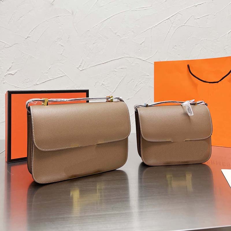 9A+top quality bag women purse Designer Tote Bags Handmade Luxury designer Handbags classic fashion Togo leather wallet pochette clutch with, Red
9A+top quality bag women purse Designer Tote Bags Handmade Luxury designer Handbags classic fashion Togo leather wallet pochette clutch with, Red