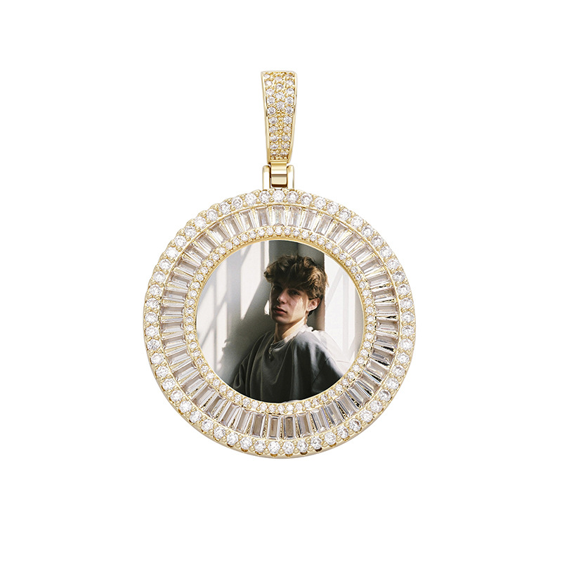 Iced Out Custom Photo Necklace for Men Picture Pendant Medallion Charms Hip Hop Jewelry
Iced Out Custom Photo Necklace for Men Picture Pendant Medallion Charms Hip Hop Jewelry