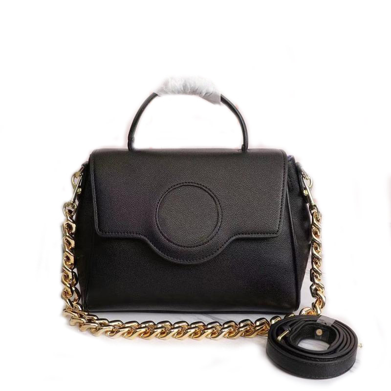 5A Cross Body Bags Quality Lady Leather Handbags Beauty Head Chain Bag Large Capacity Plain Fashion Versatile Makeup Tot Bag
5A Cross Body Bags Quality Lady Leather Handbags Beauty Head Chain Bag Large Capacity Plain Fashion Versatile Makeup Tot Bag