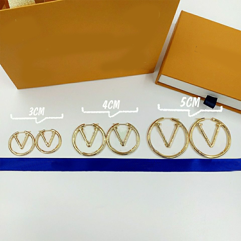 Designer Jewelrys Letter Earrings Fashion Gold Hoop Earrings for Lady Women Party Wedding Lovers Gift Engagement Jewelry for Bride