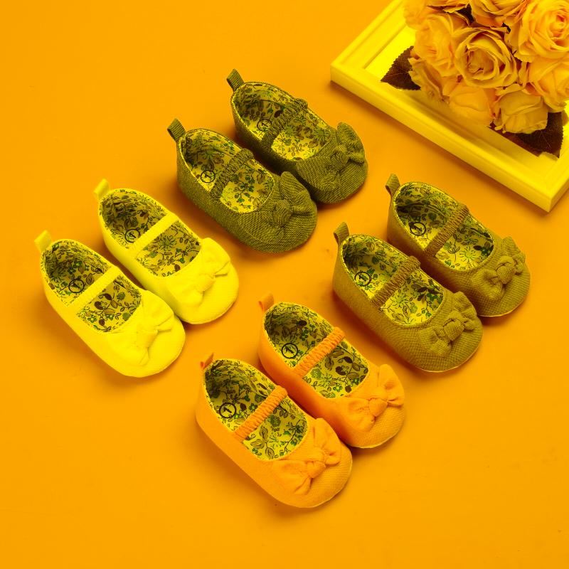 First Walkers For Borns Boys And Girls Non-slip Soft Sole Flat Cotton Indoor Princess Shoes Walking -18 MonthsFirst
First Walkers For Borns Boys And Girls Non-slip Soft Sole Flat Cotton Indoor Princess Shoes Walking -18 MonthsFirst