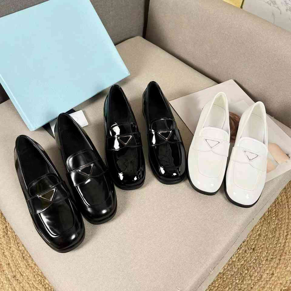 Latest Designer Casual Shoe Monolith Dress Shoes Rubber Platform Women Sneakers High Heels Loafers Ladies Party Outdoor Shoes
Latest Designer Casual Shoe Monolith Dress Shoes Rubber Platform Women Sneakers High Heels Loafers Ladies Party Outdoor Shoes