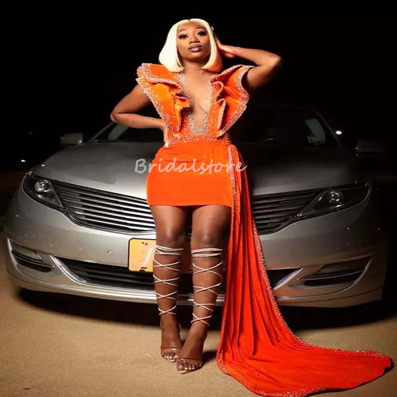 Luxury Black Girls Short Prom Dress Orange With Beaded Illusion Neck Ruffles Velvet Aso Ebi Evening Dress 2022 Cocktail Party Wear Special Occasion Ro